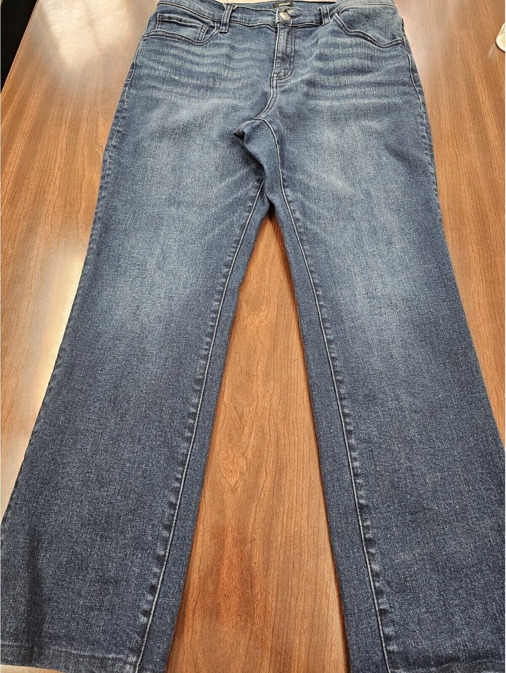 Express Womens Jeans Size 14 Blue Mid Rise Bootcut Stretch Denim Classic Fit